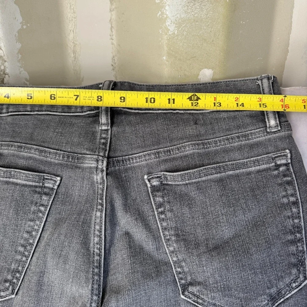 Banana Republic Mens Slim Fit Denim Shorts Gray‎ Cropped Raw Hem Size 32x34